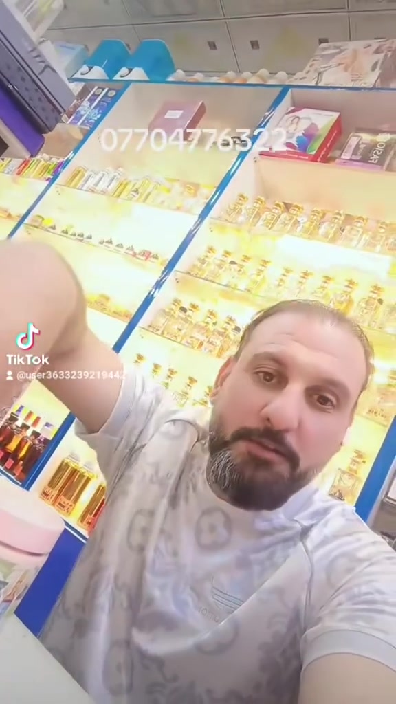 كريم مرطب ومغذي مبيض 
يوجد خدمه توصيل داخل بسمايه مجانا مجانا 
***********
