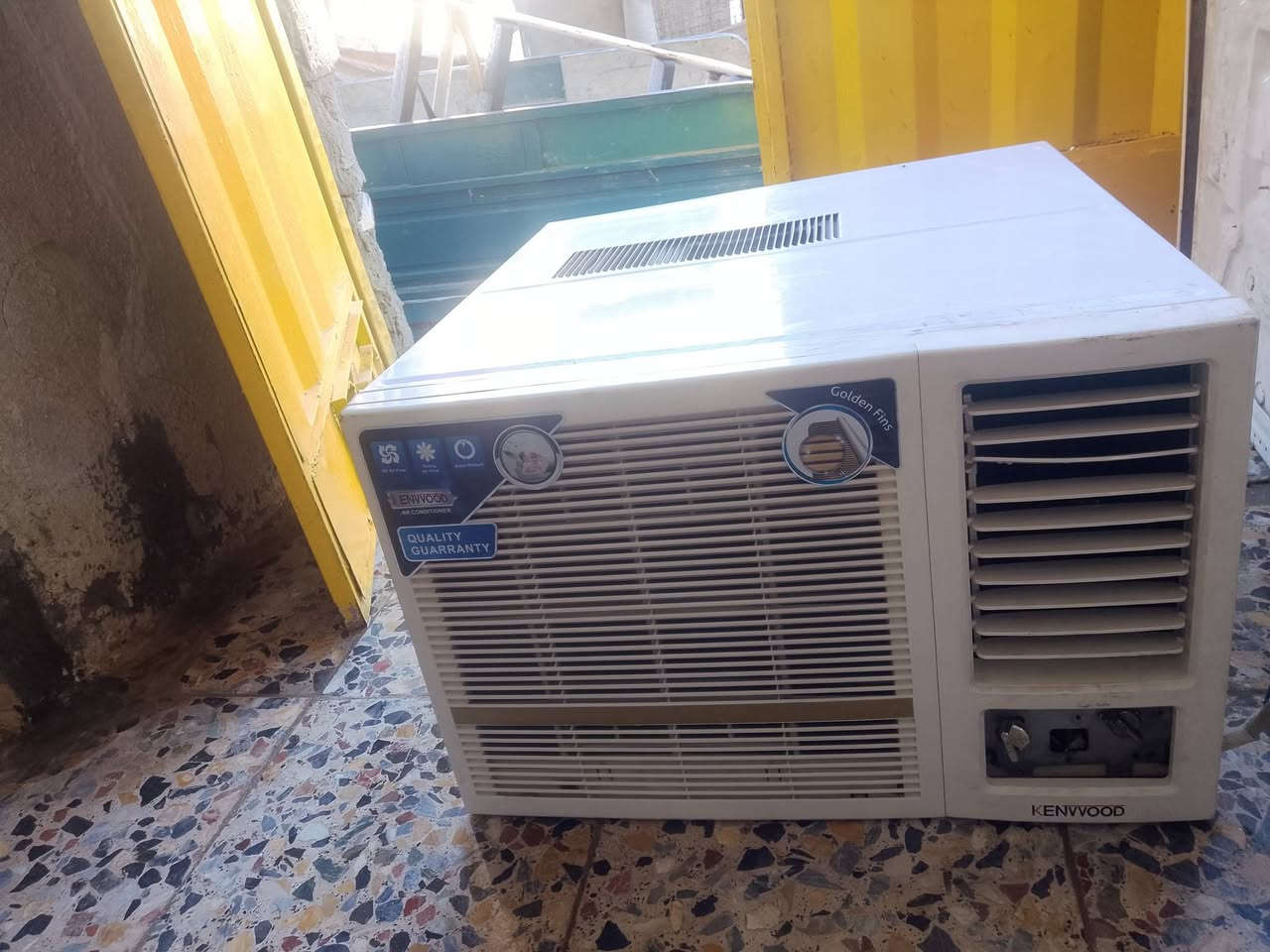 السلام عليكم خوان يوجد الدينى سبلت 2طن نوعيته جبسون تبريد ثلج ماصلح مكاني كربلاء السعر 400 معه التنصيب كامل مكمل ويوجد الدينى مكيف شغال تبريد ثلج السعر ب250 وخابر وبخدمه بي وتساب ***********
