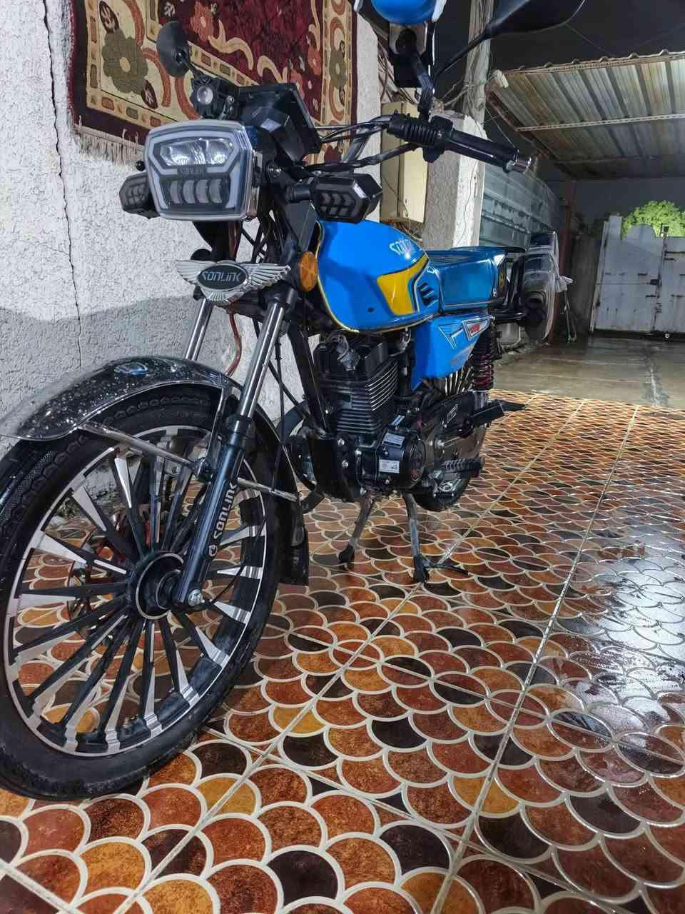 دراجه سونك 2025 دراجه جديد بعد بل ضمان ٢٠٠ سيسي ضاغطه وزنجيل تشغيل عن بعد فول نضافه ما نقصه اي شي بغداد الغزاليه *********** سعر ٩٠٠بيه مجال
