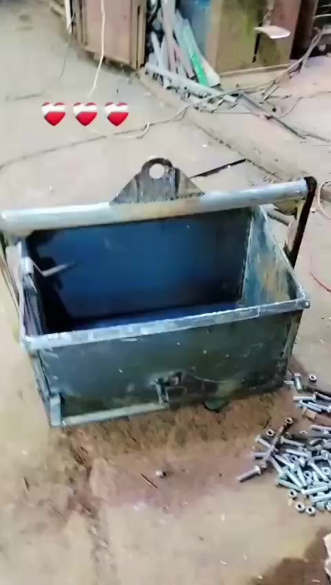 *********** ابو سجاد الحداد *********** عمل عربات الصب والعمالة والونج تسكام
