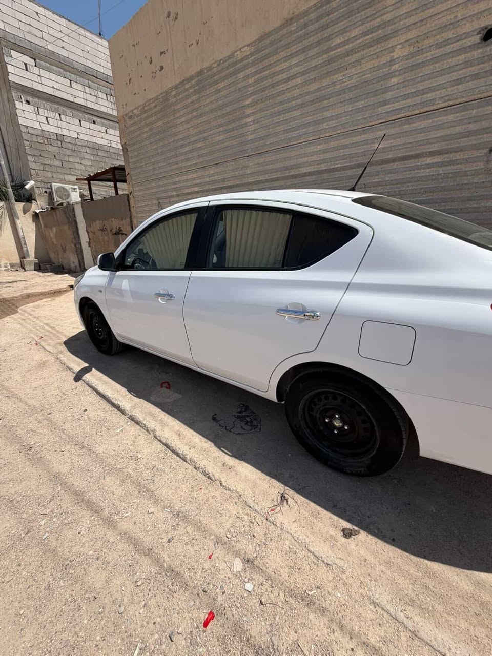 نيسان صني هندي 2023
كفالة من الضربة ما عدا بارد وشبر صبغ في جاملغ امامي جهة السايق وبيها طخة بسيطة بجاملغ ثاني
مكينة وكير وحدادة وتبريد جاهزة
رقم اربيل سنوية بنهاية ل 30باسم شركة
ماشية 50 الف كيلو متر فقط
رايدها ب 113 وبيها مجال بسيط 
موقعي البصرة
لأستفسار الاتصال على الرقم
***********
