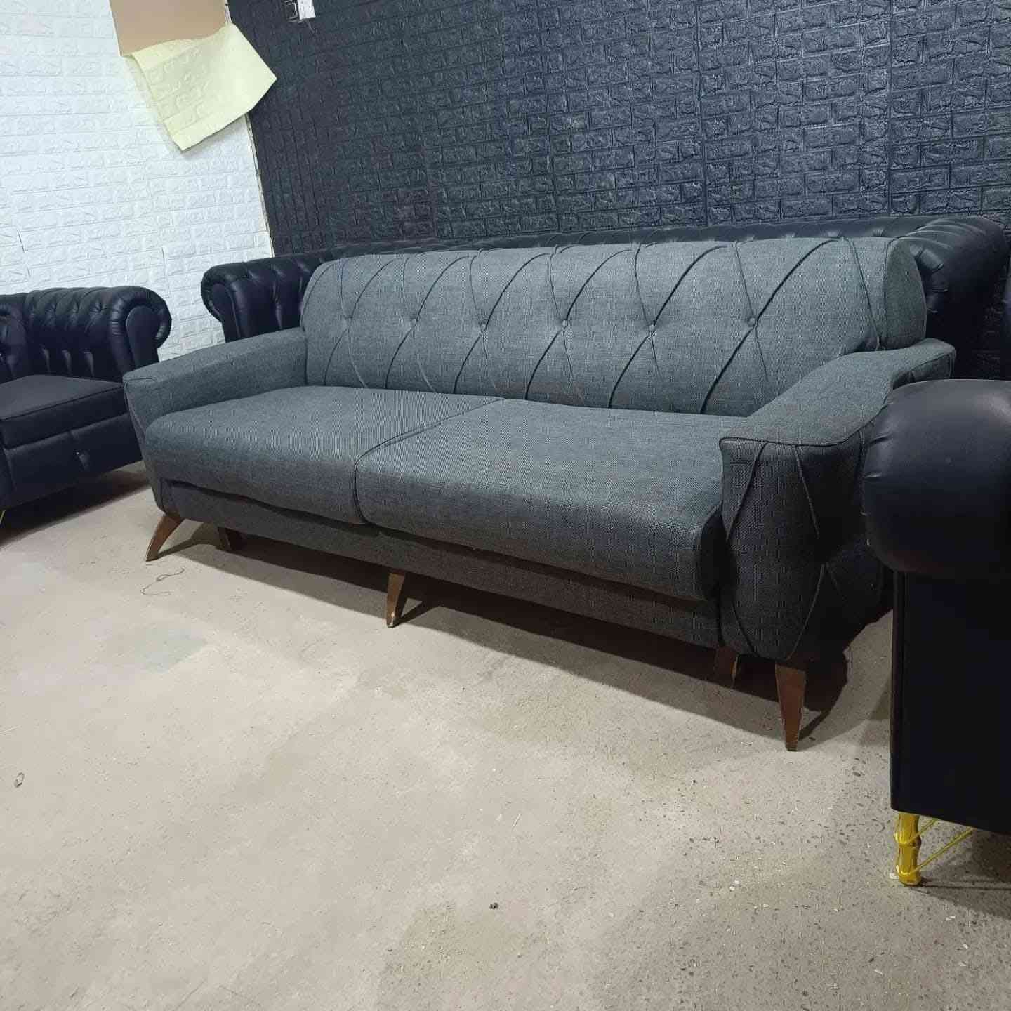 عندك تخم تريد تعيده تريد تصلحه تريد تبدله قماش تريد تعيد نضامه  تريد تسكم تخم ديوان  جلسه عربيه  احنه بخدمتك ‏‪***********‬‏
