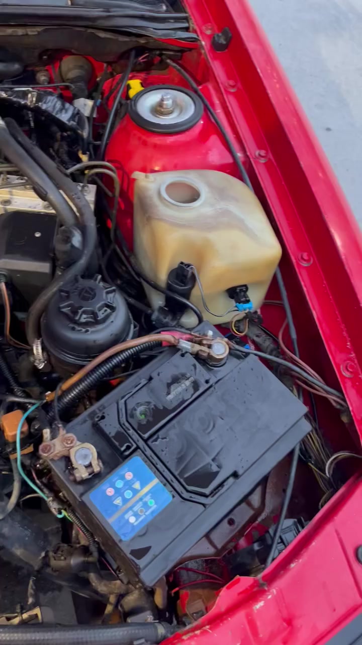 اوبل فكترا جنطة
موديل 1994 

محرك حجم 20
كير عادي 
رقم دهوك 

سنوية ساقطه من شهر العاشر 

سياره بدون دعم ولا صبغ ما عدا تصليح دواير فقط وشبر بجاملغ خلفي مبين بالصور 

سياره موجوده بدهوك 

شرط تحويل 

سعر ٣٨ وبي مجال


**إذا كنت صاحب هذا الإعلان وتريد حذفه لأي سبب، رجاءا أرسل رسالة إلى الدعم الفني**