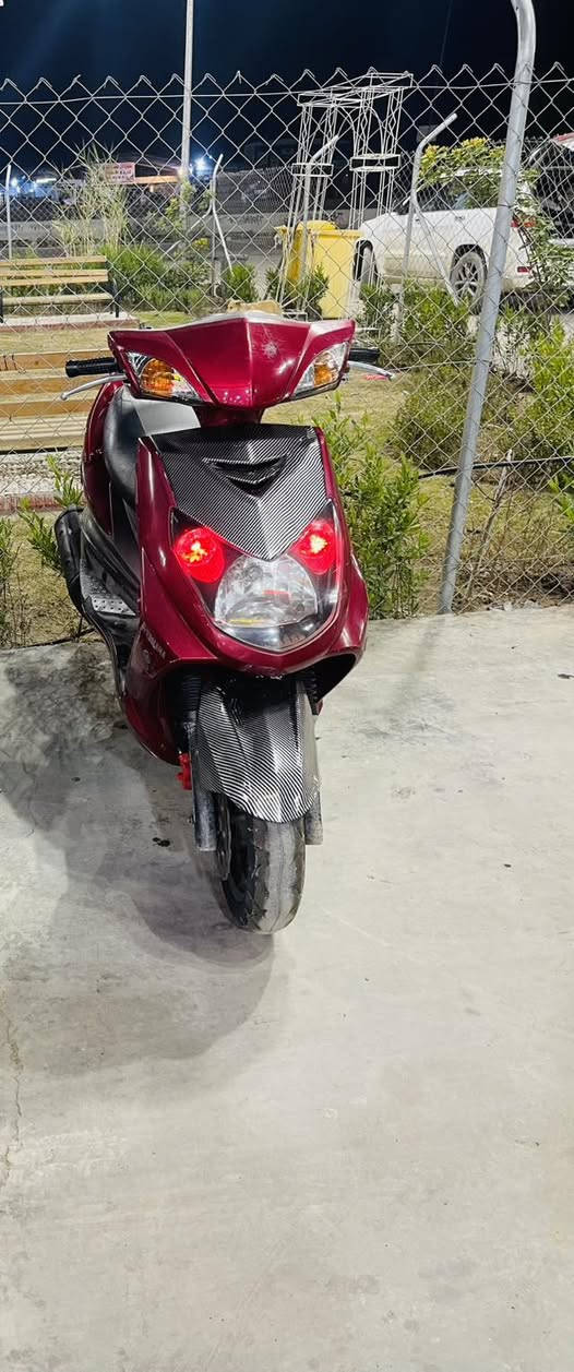 السلام عليكم سنكس فحل كوري نوزل خطين دراجه مال رمبه مكفوله كلهه كفر أصلي محرك مكفول مكاني بغداد الحسينيه السعر 950 رقم الهاتف ***********
