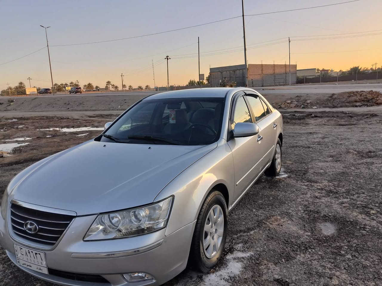 سوناتا موديل 2009خليجي مكينه 2400تدفى تبريدشغال تخم تاير جديد
حداديه جديدة كهربائيات كلها شغاله مكينه وكير خير من الله السياره ماشيه 140صبغ عام اثر جرد مكفوله من الضربه 
السعر 108بابل المسيب غير متواجد على الفيس للاتصال على صاحب السيارة ***********
