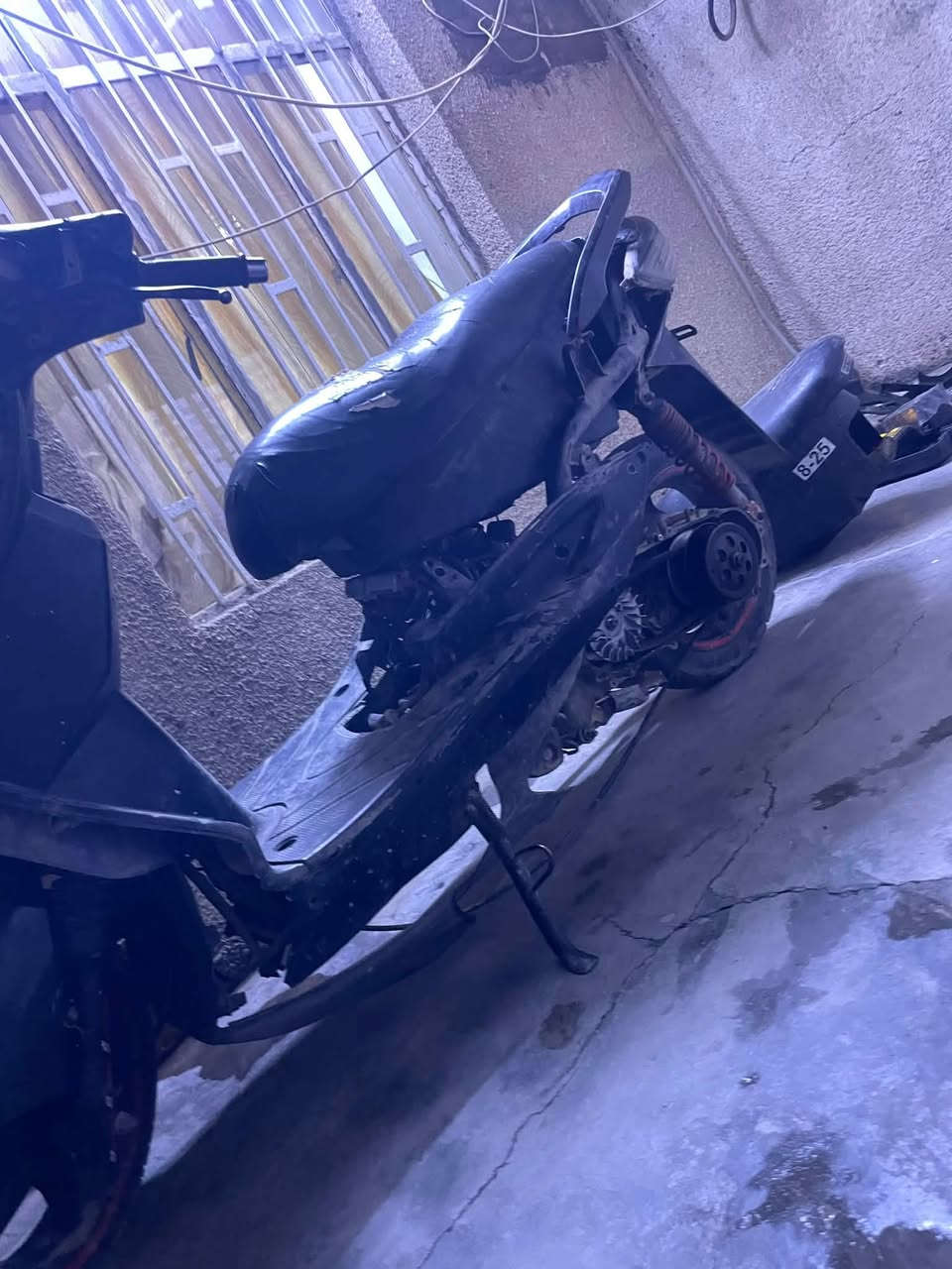 سكنس فحل كوري للبيع  
كوم حديد مكينه عسحك تشك الكاع كلشي جديد بالدراجه جيبلها راجز وشغل واطلع 
مكاني بغداد حي الجامعة 
رقمي *********** بي واتساب
السعر 200

