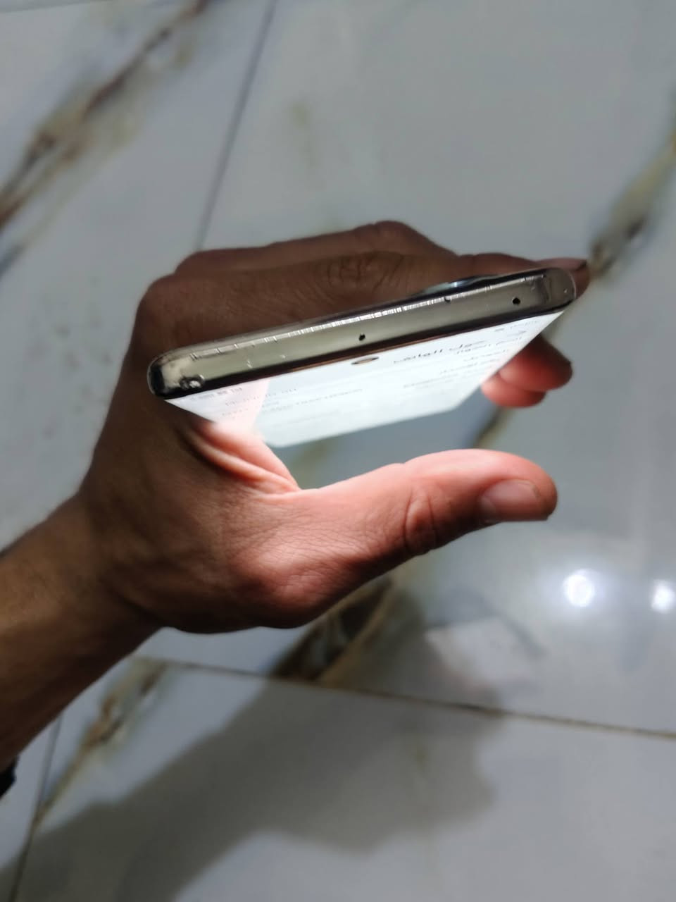 السلام عليكم
هونر 50  
ذاكرة 256 
الجهاز اي عيب مابي 
فقط بي فطر بل حافة صغير 
ولضهر بي طخة ومغلفة ولباقي اي عيب مابي جهاز مكفول 
السعر150 نهايتة 
مكاني بغداد الكاظمية ساحت العروبة 
رقمي ***********
ماعندي توصيل
