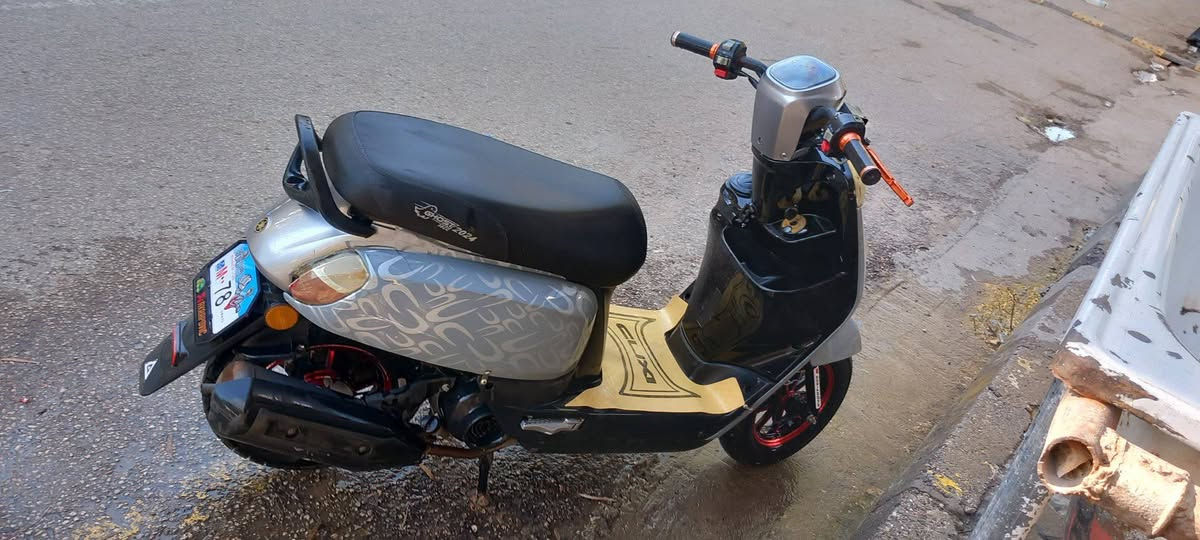 سلام عليكم دراجه بوليس مديل 2024 مكينه ياباني مال ماكس بلادي دشبول الكتروني  مكينه ناعمه بحاله جيده جدآ  هاتف *********** العنوان كربلاء
