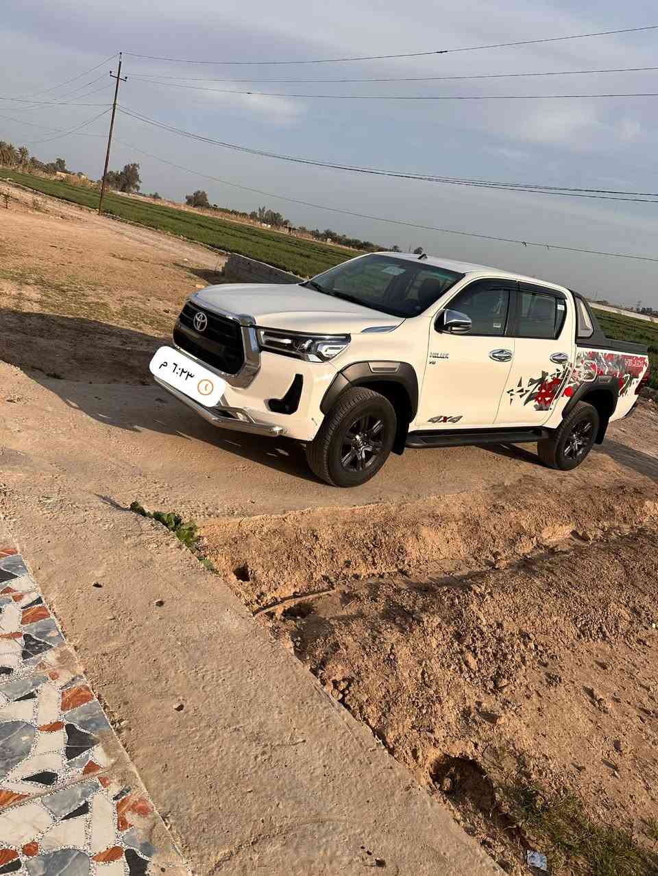 السلام عليكم
للبيع هايلوكس TRD

موديل 2022

شركه ساس 

رقم سليمانيه 

السياره كفاله عامه 

ماشيه120 KM

مواصفات 

فورويل 6 سلندر

اشاير بالمري وشفط 

تحكمات ستيرن 

شاحن وايرلس

قطعتين تبريد 

 معروفه مواصفات ساس تجي فول 

للاستفسار***********

العنوان  بغداد اليوسفية ناحية الرشيد
