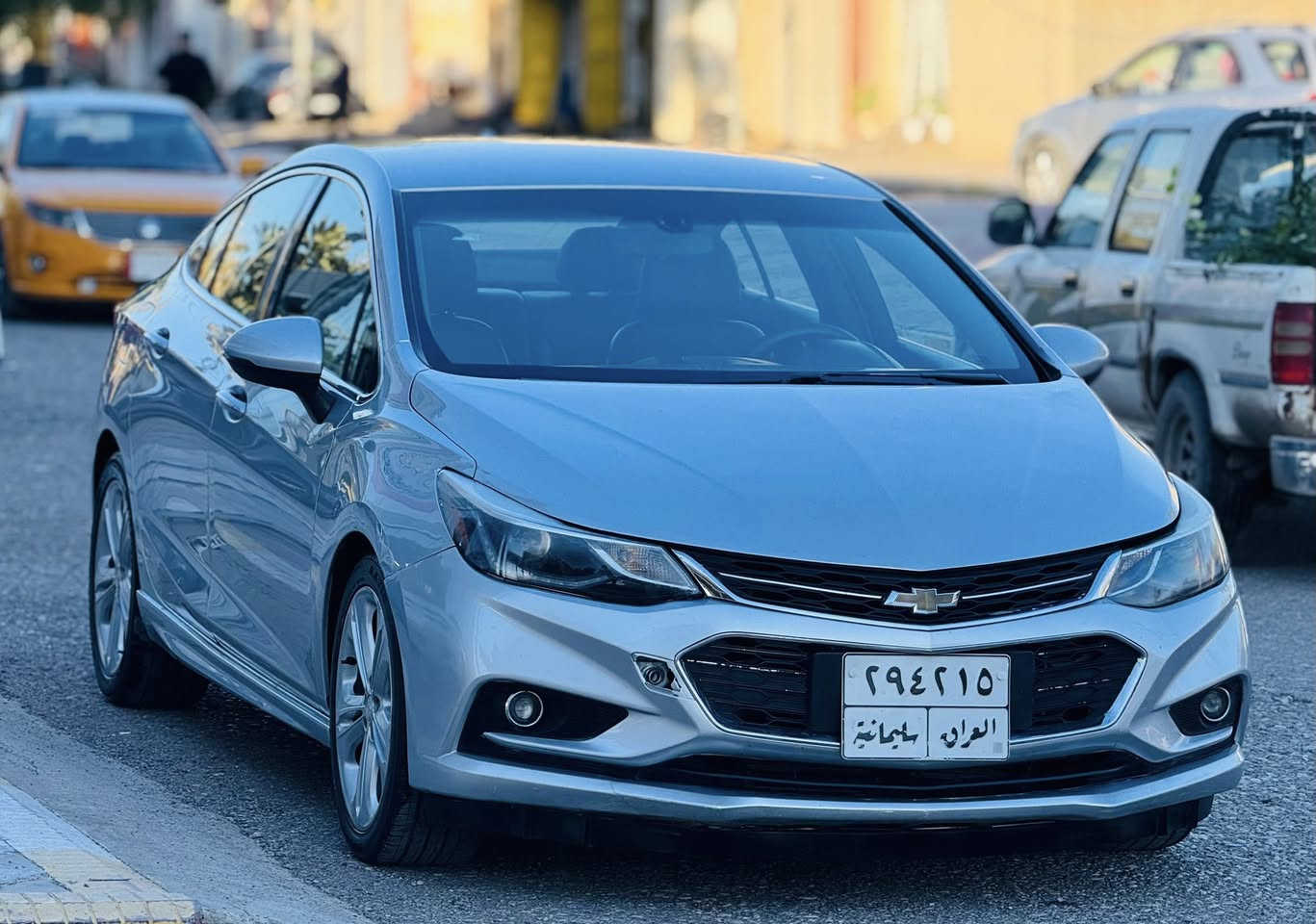 سلام عليكم 
شوفرليت كروز
موديل  2017
مواصفات فوول عدا فتحه
قطعتين صبغ بونيد جاملغ بدون دواخل 
السعر    105 
عنوان   خانقين
للاستفسار  ***********
