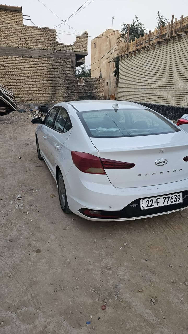 رمضان المبارك على جميع
الانتره مديل 20 رقمه اربيل باسم صديقي
 السياره ما ناقصه برغي كامله شغل وطلع تراي وين ماتريد لاربيل اذا تريد كامل مواصفات 
السعر 140$ وبيه مجال حك الجيه مكاني كربلاء المقدسة *********** واني خادم
