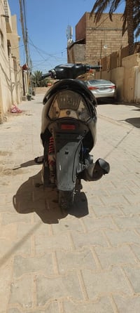 ماكس عدلة • بلادي • مجال بسيط