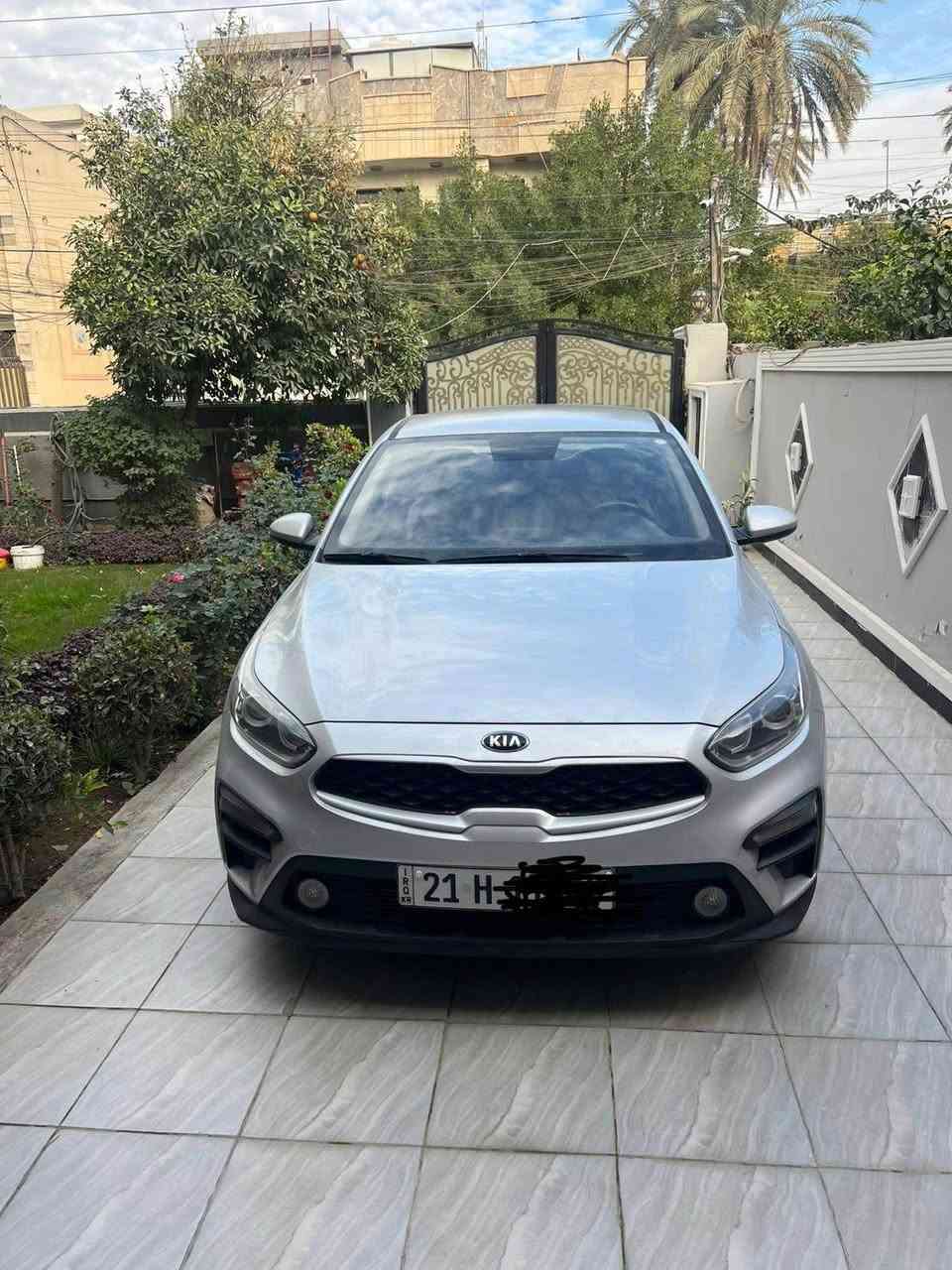 سيراتو خليجي مكفولة موديل 2020 جديدة جدا مواصفات رقم سليمانية مكانها بغداد السيدية للاستفسار ‭
0772 855 6872‬ بغداد, العراق
