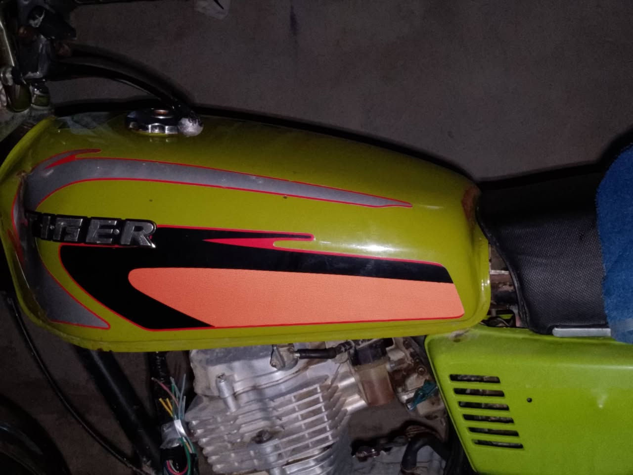 تانكي نضيف مراوس هم بتانكي بغير الون


**إذا كنت صاحب هذا الإعلان وتريد حذفه لأي سبب، رجاءا أرسل رسالة إلى الدعم الفني**