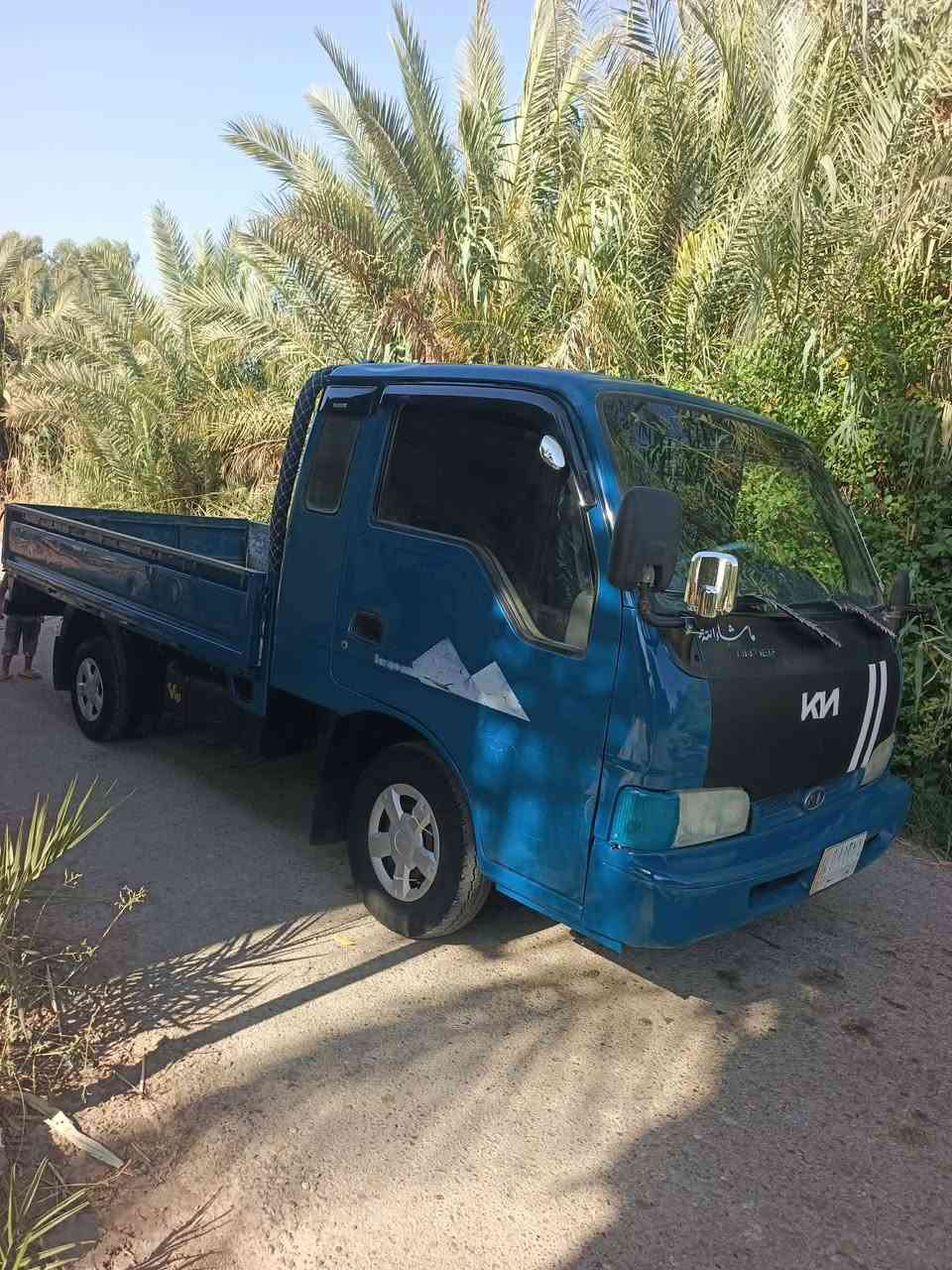 سلام عليكم فنتيره للبيع موديل 99رقم بغداد السياره ع وضع الشركه شاصي شركه محرك مكفول تخم تايرات السياره بيه صبغ منعده الدوسه والهلال فقط والباقي كله بلادي السياره احله من الصوره تحويل مباشر اذا اكوو مراوس اراوس عادي حسب القناعه رقم الهاتف ***********اثير ***********
