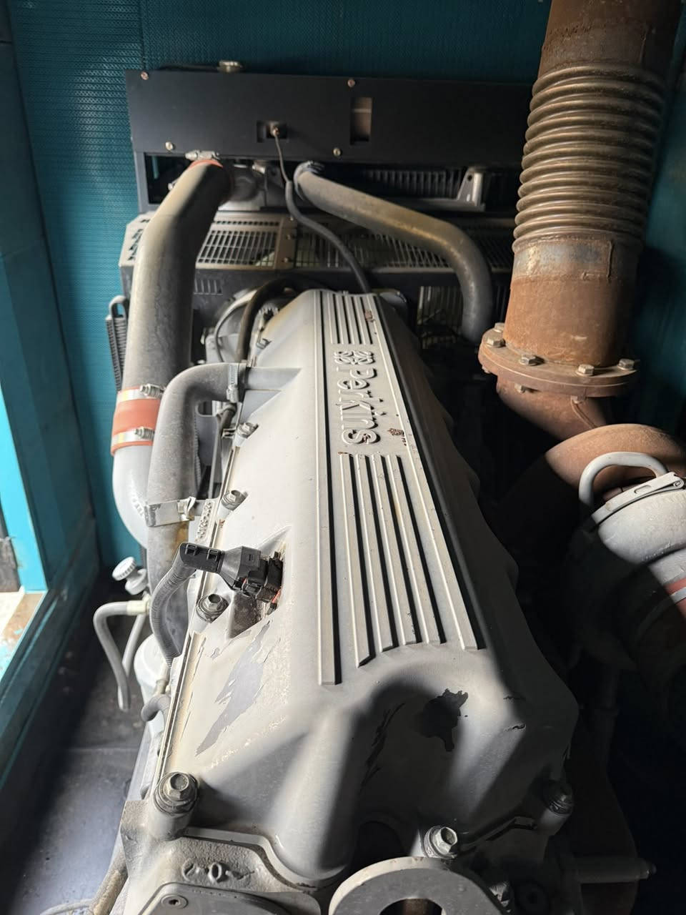 سلام عليكم
للبيع مولده بيركنز حجم (2300)
ستندر ما مفتوح بلادي انگليزي 
لوري سمر  بلادي (450) كيفي 
سا عا ت حمل (400) ⏰⏰
العنوان أربيل // استفسار واتساب 
*********** / ***********
توصيل لجميع محافظات العراق موجود🚛
