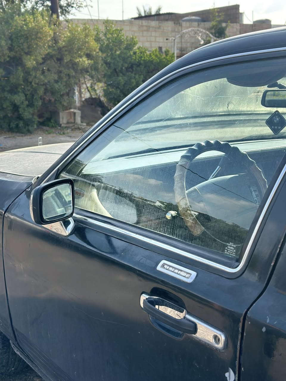 سلام عليكم سيارة لينكولين موديل 1994  سيارة خير من الله گير تعليگ فول مواصفات محرك 8 سلندر گير ومكينة بالشرط لاصرف ولابخار دواخل نضيفة رقم كركوك وسنوية كارتوني اخضر شرط التحويل السعر 55 وبي مجال يرهم مراوس حسب القناعة *********** 🤍
