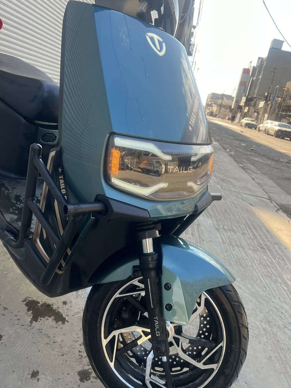 سلام عليكم للبيع دراجه تالاج 2025 جديده ماشيه قليل نضافه 100‎%‎  ماكاني زيونه سعرها 950 الف
***********
