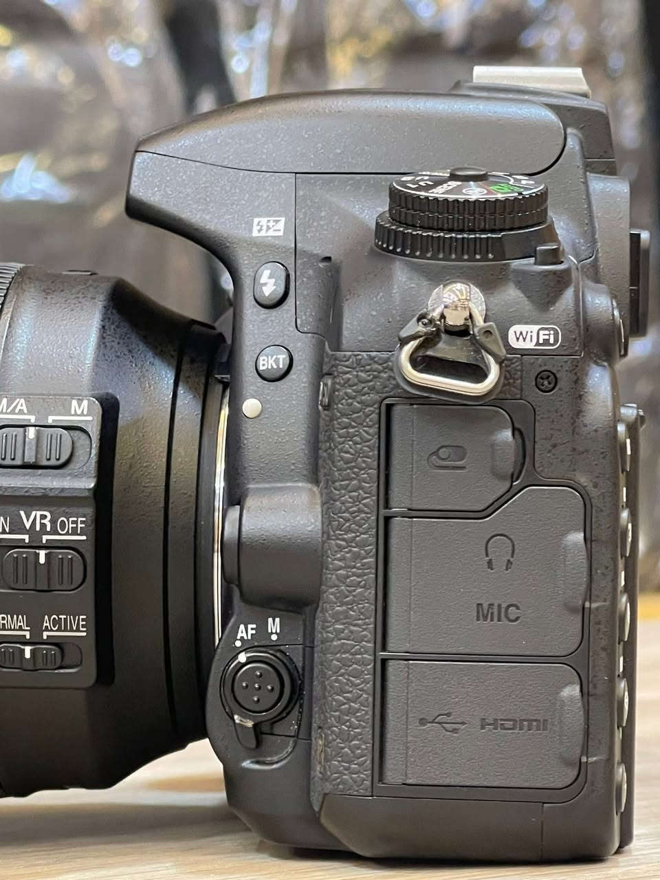 للبيع ٧٥٠دي
فول فريم كامرهً جديده مكفوله من العطل والتصليح 

معه عدسه نانو كرستال ٢٤ /١٢٠

جديده الشتر ١٨ كي كأمره احترافيه مكاني بغداد تجي تفحص الباب البيت كأمره اصليه مكفوله  

***********
