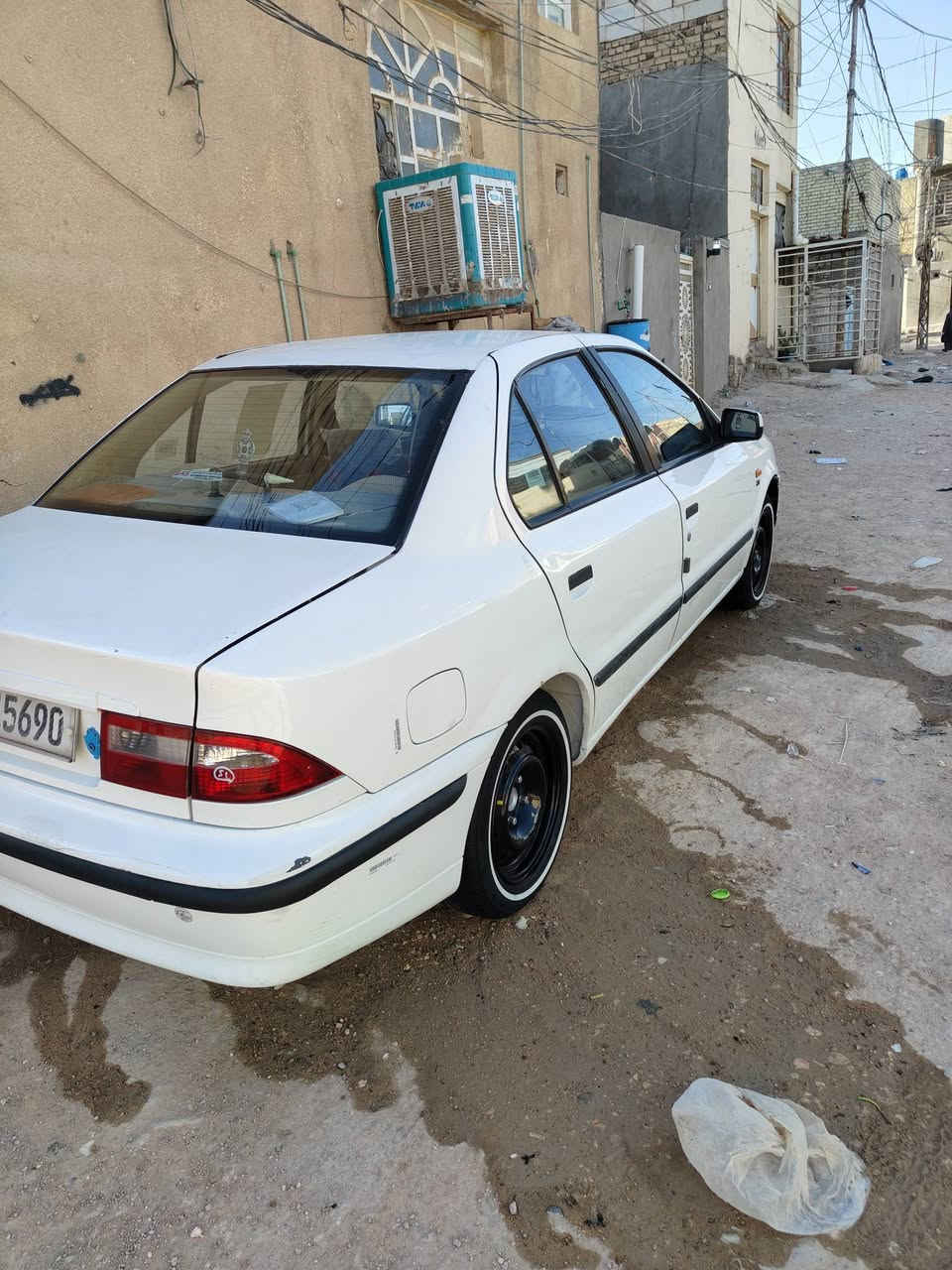 السلام عليكم سياره سمنت مقفوله كفاله عامه تبريد محرك جير حداديه عالشرط تجي يلا تفحصخ تقتنع 100% واحلى من الصور عنوان نجف الاشرف الحولي العاب الجديد عمود واحد السعر 55 وبيها مجال بيع ومراوس***********
