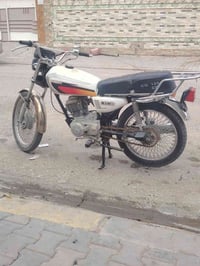 للبيع بدون مكفوله محرك مفتوح مره وحده عايزه ترتيبات وعايزه كلجات سعر 3...