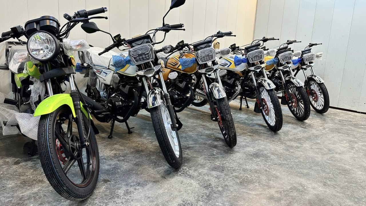 البيع بالنقد والتقسيط 
يوجد توصيل الى جميع المحافظات 
العنوان بغداد البنوك مقابل نادي النفط 
‭0773 160 4138‬
