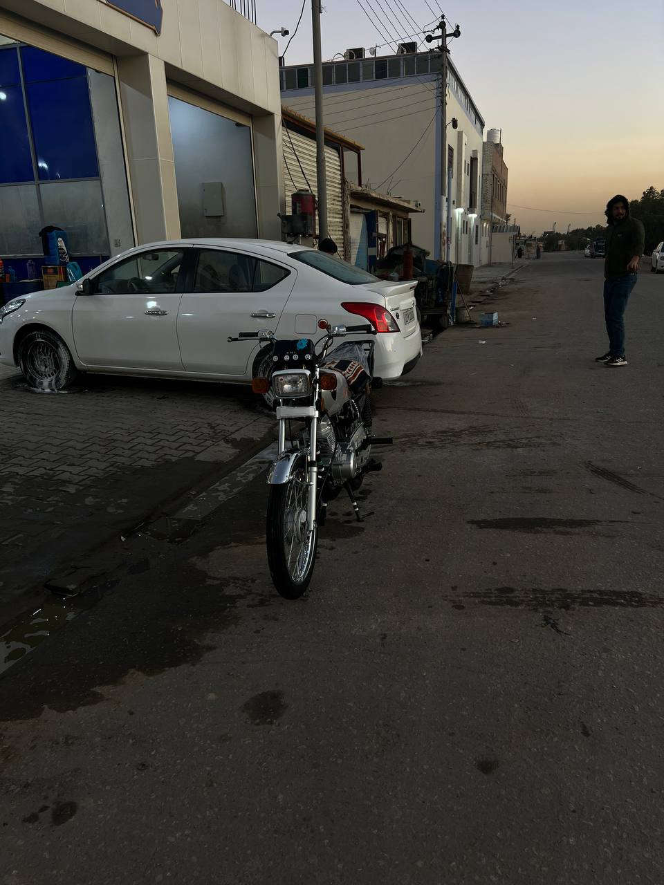 سلام عليكم للبيع اصولي شاصي 19 وكيل عارضي تعمير 25 كله شلامجه اصلي سعر مليون250 بيه مجال قليل حك جيه فقط واتساب *********** مكان نجف كوفه
