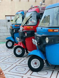 العنده تكتك باجاج يريدله سايق يراسلني 07832135501