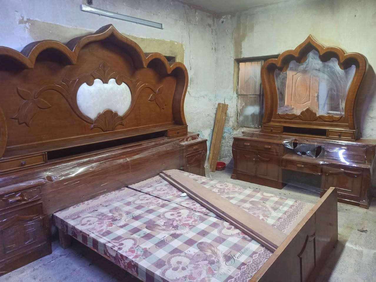 غرفه صاج بورمي شغل ثكيل تسكام. نضيفه كل ضرر. مابيها. ***********واتساب المكان بابل الثوره ترهم مراوس هم حلة, بابل
