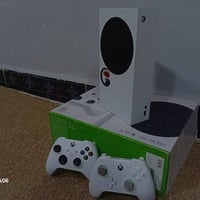 اكس بوكس سيريس اس • نضيف جدا • جويستك اصلي