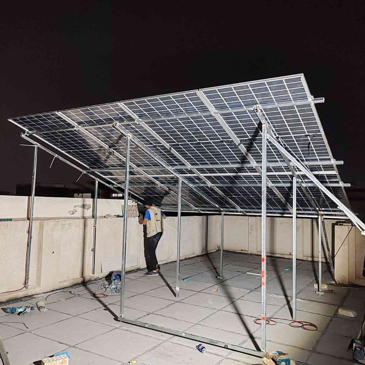 تم تنصيب منظومة طاقة شمسية بقدرة 20A نهار 32A ليلا في منطقة حي الحسين في بغداد
تاريخ التنصيب 24 كانون الاول ٢٠٢٥
جهة التنفيذ شركة زحل للطاقة الشمسية 
للحجز والاستفسار اتصل بالرقم التالي 
*********** مبيعات
