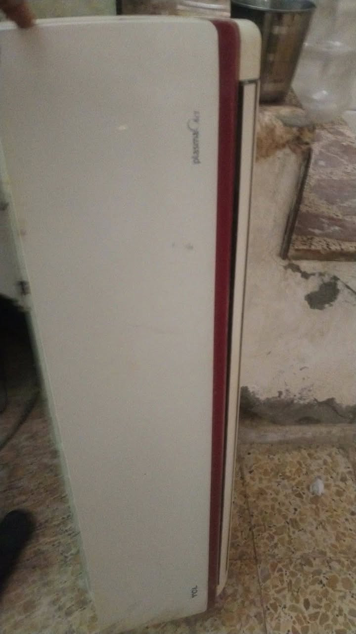 سبالت اثنين و6عارضات 2 مجمدات سبالت عطل بصيط برادات قسم عاطله وقسم ليك مجمدات ليك لبيع *********** ابيعهن شلع
