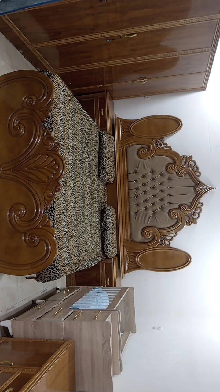 غرفة للبيع 800وبيهة مجال***********
