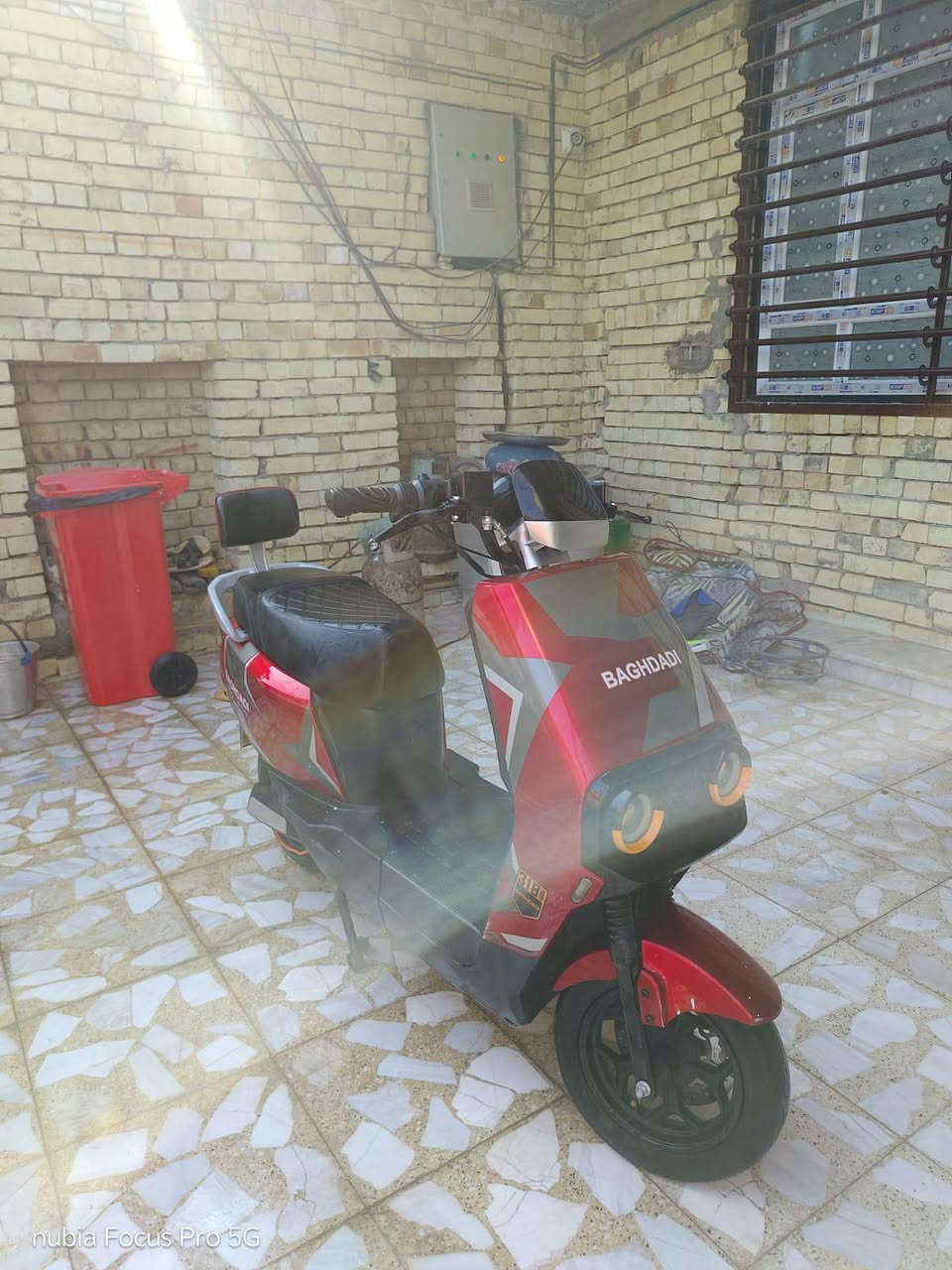 سلام عليكم دراجه 318
رحت بدلت تاير خلفي وعطلت وعطلها ما معروف 
السعر 400  وبيه مجال 
مواصفات:
لايت عالي ناصي 
اشاير 
نشرات الاوان داير ما دايرها 
البريك امامي ما مفتوح وقوي
البريك خلفي طاك 
وباقي المواصفات انتَ من تجي تشوفه
للتواصل:
***********
