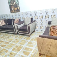 تخم ١٠مقاعد جديد السعر ٣٠٠ الف مستعجل على بيعته 07723248880