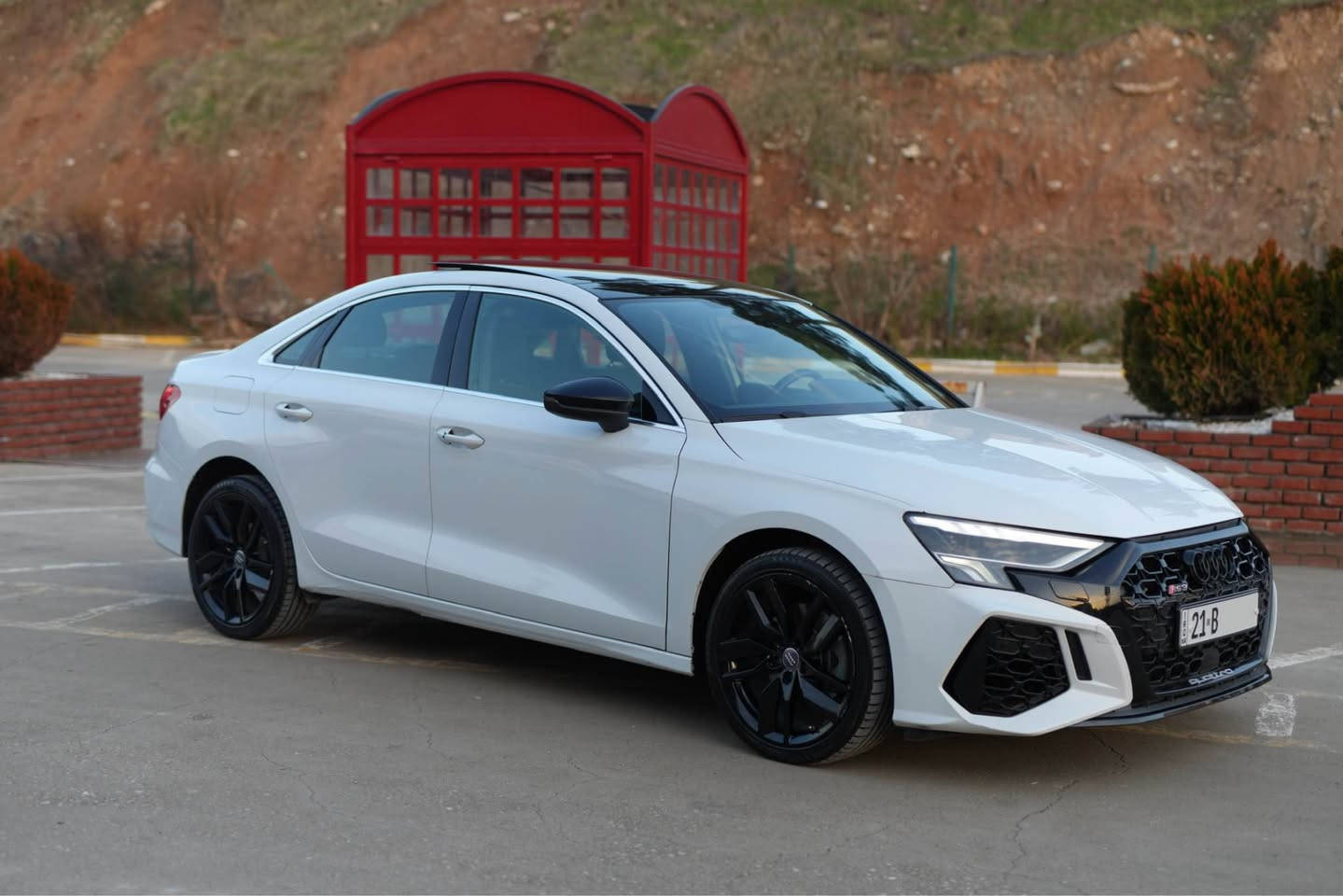 کوردی/ عربی 

‎بسم الله الرحمن الرحيم
Audi A3 2022 premium Quattro 

ئاودی2022 ماشەڵا سەیارەکی زۆر جوان وڕاقی
سەنەویو ڕەقەم و هەرزە و بەڕاد تازەیە و بەناوی خۆمەوەیە تەحویل و غەرامە و وەکالەت بەشەرت
مەکینە 4 پستۆن2.0. تۆڕبۆ هێزی 201 ئەسپ
23 هەزار میل ڕۆشتوە 

نرخ💵  (( 225 )) 💵وەرەقە و معامەلە 

مواسەفات ئەمریکی : premium Quattro 
دەعامی پێشەوەی کراوە بە RS3 
پانۆراما و بەصمە و ڕادار ئۆتۆ ستارت و ستۆپ 
شاشە گەورە وگێچ ئەلکترۆنی و کامێرا و حاسە 
٤ مۆدی لێخوڕین و گێڕ ماوس
کوشن جلد و کارەبا و هیتەر و
لایت پێش و دوا کامل LED و بەخی لایت 
ویلی ١٨ و تایەی تازە و پاتری تازە و بانصی تازە
جامەکانی بە سویچ ئەکڕێتەوە و دا ئەخرێ 
زۆر مواسەفاتی تر ….

📍شوێن : سلێمانی  

‎*********** ☎️.                      بۆ زانیاری زیاتر. 
ڤایبەر و واتسئاپی لەسەرە 
—————————————————————-
وحش الماني اودي A3 2022 premium Quattro 
ماشآءالله سيارة راقية و اقتصادية و شبابية 
محرك4 سلندر.2.0 تيربو بقوة 201 حصان 
سنوي و رقم و هزة و براد جديد و بأسمي 
ماشي 23 الف میل 

سعر💵  (( 225 )) 💵ورقة و بيها مجال 

مواصفات أمريكي و ضمان دولي premium :
دعامية امامي محدث RS3 
بانوراما و أبواب بصمة و رادار
شاشة كبير و گيج إلكتروني و كاميرا و حساس 
٤ نضام قيادة و ماوس  
كشن جلد و كهربائي و تدفئة و اوتو ستارت و ستوب 
لايت أمامي و خلفي كامل LEDو بخ لايت
ويل حجم ١٨ و تاير و بطارية و بانص جديد 
جامات يفتح و يقفل بل ريموت 
بعد مواصفات اودي معروف….

📍عنوان: سليمانية 

‎*********** ☎️.     لاستفسار 
فايبر و واتساب موجود السليمانية, العراق
