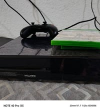 جهاز اكس بوك وان وياه لعبتين جهاز نضيف ما مفتوح سعر 150 واتساب ٠٧٨٧٠٨٩...