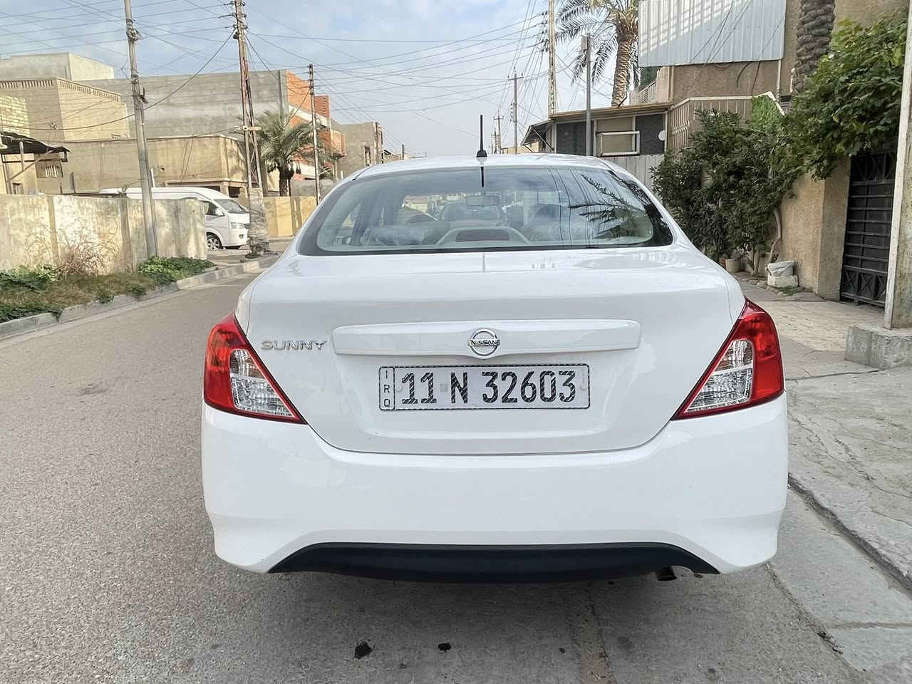 السلام عليكم نيسان سني موديل 2024 ماشية 32 الف  رقم بغداد بأسمي كفالة عدا طخه بل حاجب مال جاملغ يم الايت الايمن موضحة بالصوره
السعر 128 وبيها مجال بسيط لتواصل ***********
