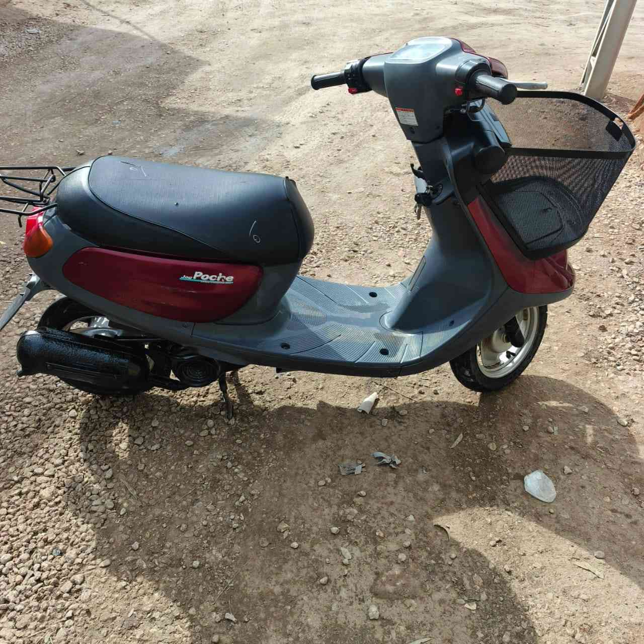 سلام عليكم دراجه جديده صار شهرين من مطلعها من الحاويه اي نقص مابيها مكاني كربلاء الحر صغير  ***********
