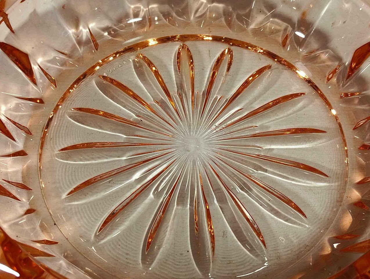 Vintage French Crystal Ashtray 
D. 15 Cm الاسكندرية, مصر


**إذا كنت صاحب هذا الإعلان وتريد حذفه لأي سبب، رجاءا أرسل رسالة إلى الدعم الفني**