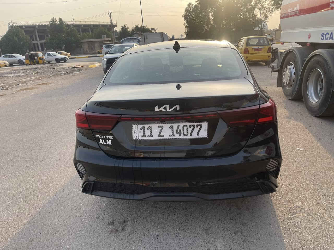 السلام عليكم فورتي ٢٣ نص فول 
حدثها فقط بنيد السياره حلو احلى من الصور
*********** 
البلديات 
السعر ١٥٣
