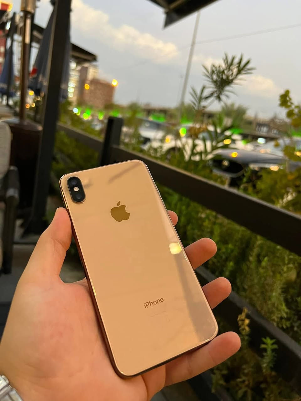 اكس ماكس ذاكره 256
بطاره اصليه 73
فقط مستبدله شاشه اصليه تفصيخ 3 خيارات 
فيس ايدي شغال كلشي شغال بي جهاز جديد 
السعر 200 وبي مجال شعندك مراوس عادي 
اتصال ***********
وتساب ***********
