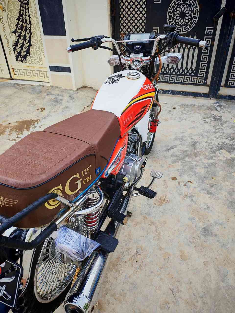 السلام عليكم
دراجه للبيع موديل 2024
نظام 90%
السعر 650 وبي مجال
***********
