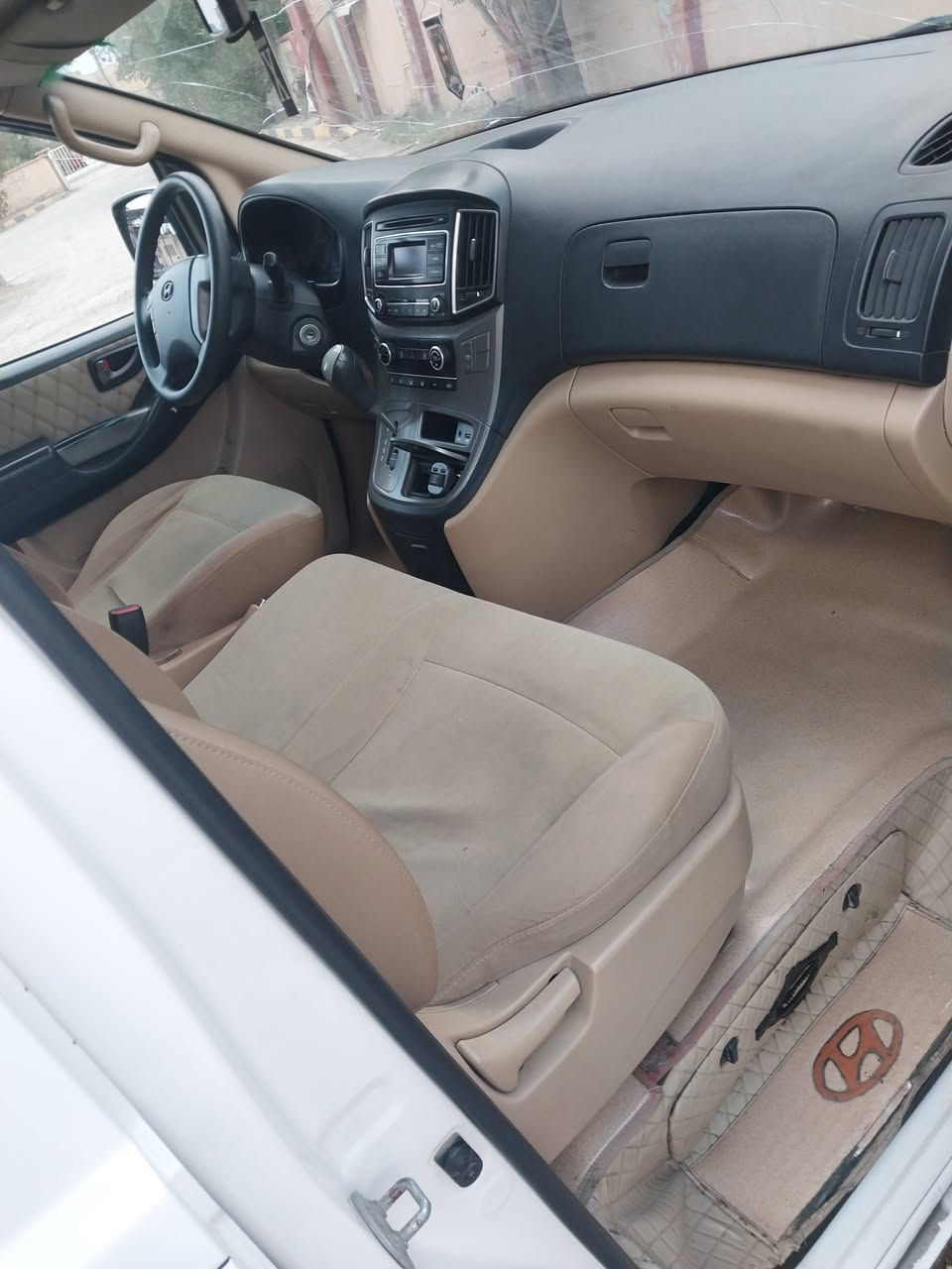 لبيع ستاركس محور مسكر مديل ١٨ مكانك ميسان سعر ٢٢٥ رقم لهاتف ***********
