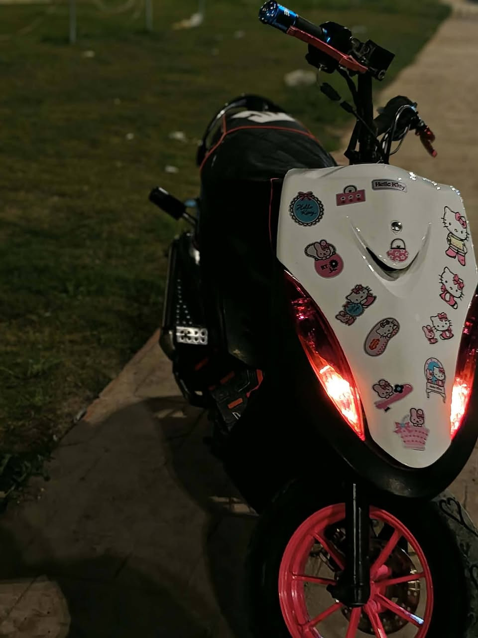 ماكس عدله ٥٥ دراجه تعمير جديد سعر ٥٠٠ مكان منصور


**إذا كنت صاحب هذا الإعلان وتريد حذفه لأي سبب، رجاءا أرسل رسالة إلى الدعم الفني**