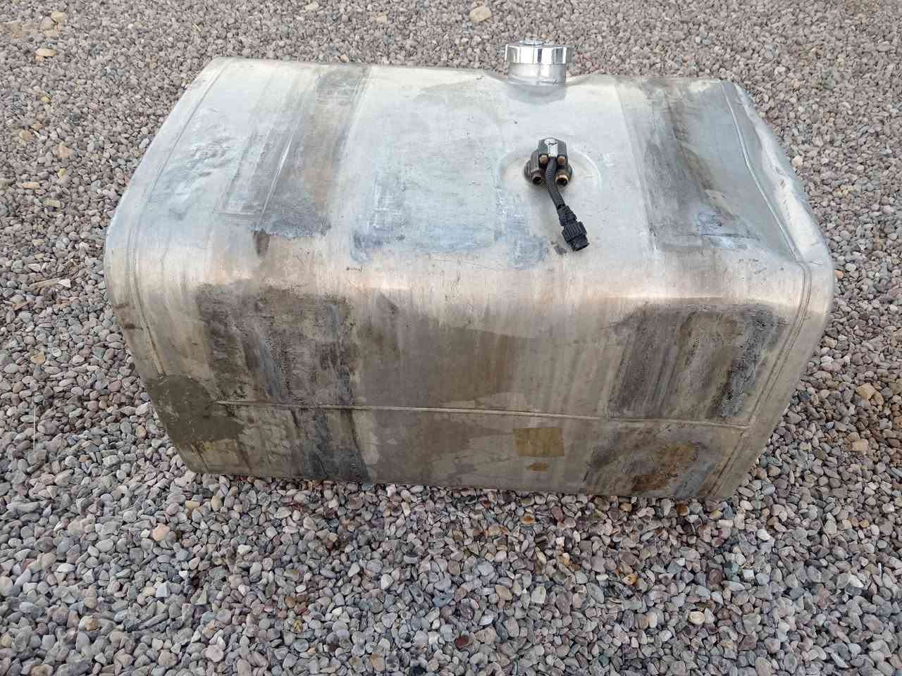 للبيع ٣٠٠ لتر قواعد كاملة طوافة شغالة ديالئ ناحية كنعان للاتصال
*********** /***********
