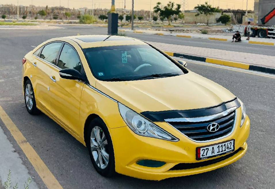 السعر 87 للاستفسار *********** سوناتا موديل 2011 امريكي حادثه جاملغ خلفي فقط والباقي كلها ليبل واحد فول مواصفات 1/1 فتحه سقف بصمه تشغيل وابواب مري شفط تحكم استيرن جهتين شاشه كامره كشنات جلد كهرباء تبريد قطعتين ثلج مكينه 2400 وكير مكفولات حداديه جديده تخم تاير السيارة جديده وجاهزه ما بيه أي نقص بسمي سنويه ل2031 وامصفره مكان السيارة كربلاء
