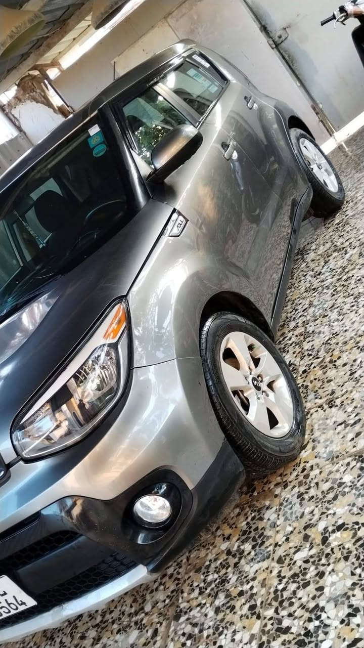 السلام عليكم
كيا صول 2019 وارد امريكي حادثها بنيد و چاملغ الايسر بدون دواخل والابواب الخلفية رش صبغ اثر خدوش السيارة جاهزة ومابيها أي نقص
سعرها 122$ وبيها مجال للأتصال ***********
