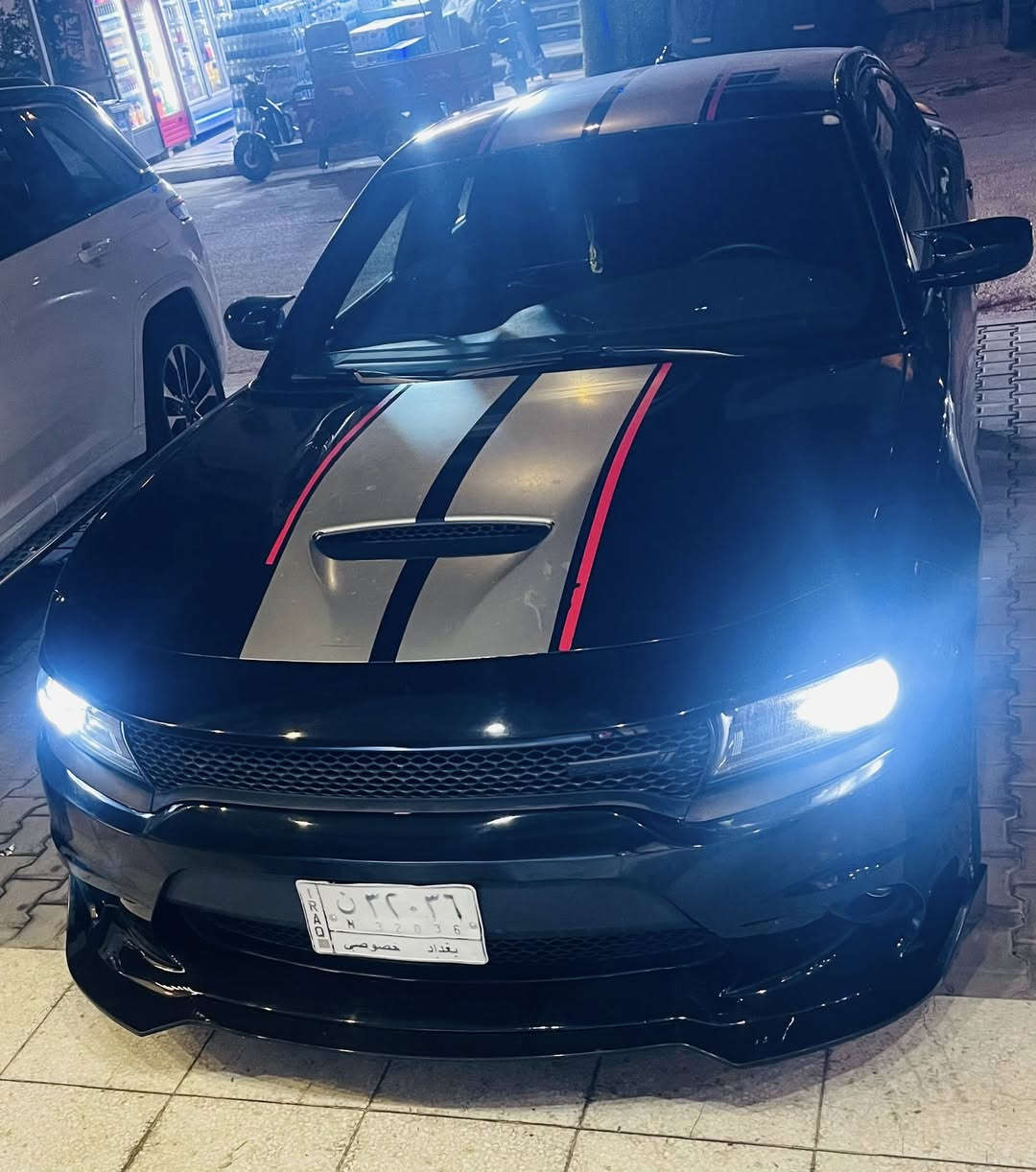 (جارجر GT  جيتي  )
‏‎الموديل : 2022
‏‎( المحرك : 6V 3600. ) 
‏‎العداد : 22الف 
( رقم بغداد بسمي الجديد تحويل ثاني يوم )
‏‎المواصفات : 
‏‎* نسخة  GT 
‏‎* حساسات خلفية . 
‏‎* شاشه كبيرة مع نظام ملاحة نفكيشن GPS .
‏‎* سستم صوت الپاين مع سماعات پريميوم .
‏‎* ويل قياس 20 انج . 
‏‎* مصابيح امامية زنون . 
‏‎* كشافات الضباب زنون . 
‏‎* تشغيل عن بعد . ‏
‏‎* تدفئة ستيرن . 
‏‎* محدد سرعة . 
‏‎* تلفون بلوتوث . 
‏‎* كاميرا خلفية .
‏‎* مرايا متحسسة للاضاءة العالية .‏‎
‏‎* دخول ذكي (بصمة) .‏‎
مكاني بغداد صليخ صور الحادث بلمنشور السعرمناسب اتصل ***********
‏‎
