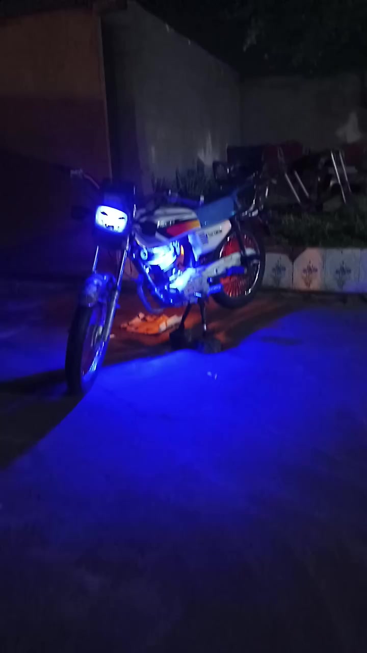 السلام عليكم.. ماطور للبيع تايگر موديل 20 شرط ما مفتوح نضافه فول محرك دمعه كهربائيات شغاله ما يعوزو شي السعر 400وبي مجال مكاني قاطع السبعاوين قريت دويزات 👍🏻


**إذا كنت صاحب هذا الإعلان وتريد حذفه لأي سبب، رجاءا أرسل رسالة إلى الدعم الفني**